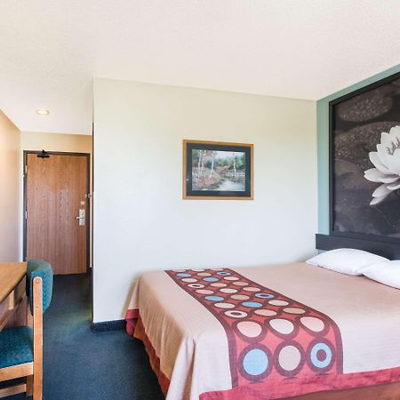 Super 8 By Wyndham Thurmont Exterior photo